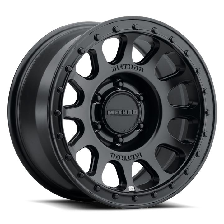 Method MR709 HD Bead Grip 17x 8.5in / ET25 / 6x5.5 BP / 106.25mm Bore - Black Wheel